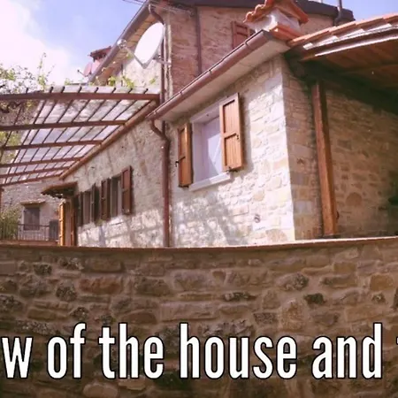 בית נופש The House In The Paradise Of Serra. קיוזי דלה ורנה